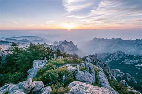 如何坐車去嶗山?嶗山不僅僅是自然景觀的勝地，它還蘊含著豐富的文化歷史，這使得人們在欣賞其風景之餘，更添一份探尋與感悟。